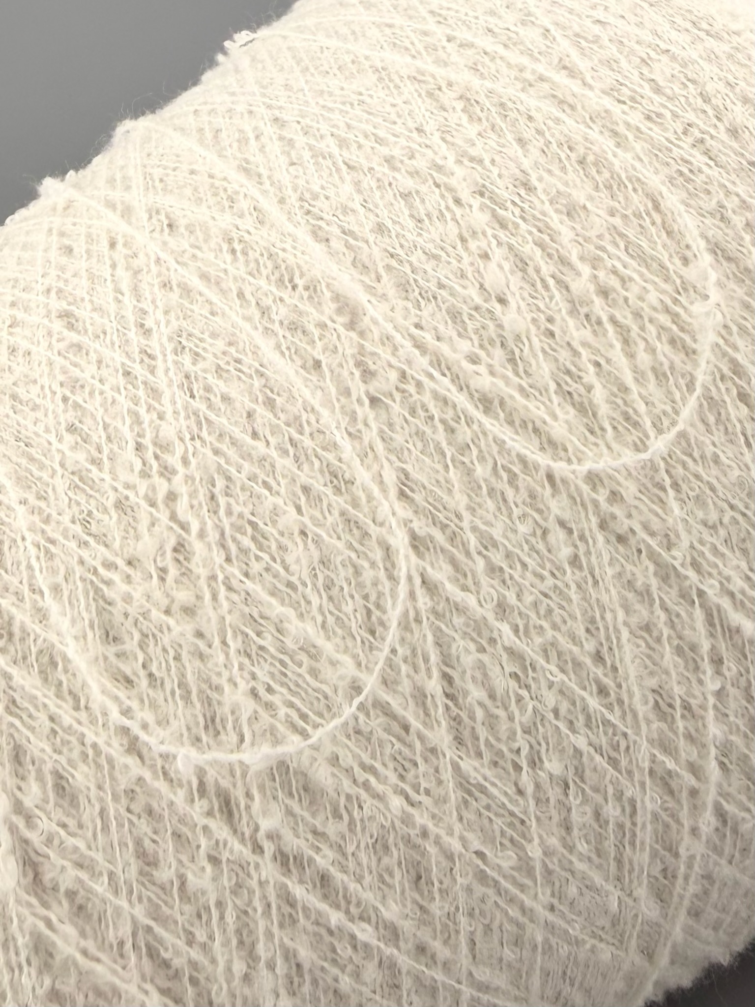 Filati Be.Mi.Va. Delphine Nm 1/20 Bouclé Kokosnuss 11901